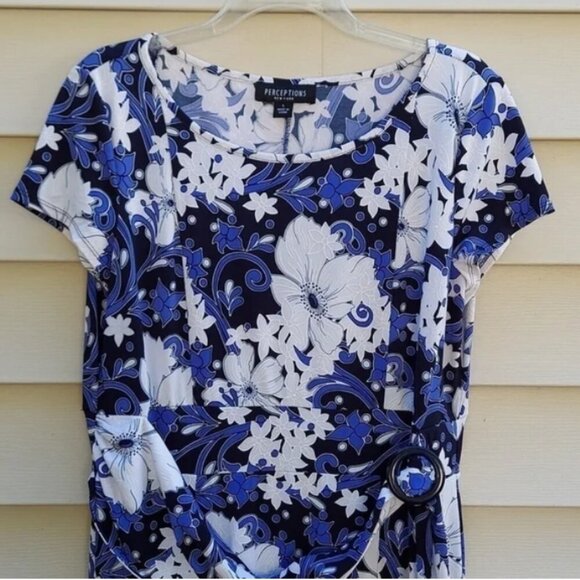 Perception New York Blue/ white woman's dress. Size L. Luxury Gift Summer Lightw - Picture 2 of 7